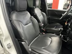 Jeep Renegade Long T270 1.3 TB 4×2 2022/2022 CIRNE AUTOMÓVEIS SANTA MARIA / Carros no Vale