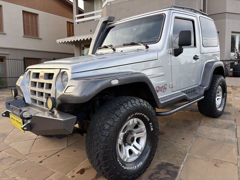 Troller T-4 4×4 3.0 TB Int Cap Rígida 2011/2011 ATUAL VEÍCULOS VISTA ALEGRE DO PRATA / Carros no Vale