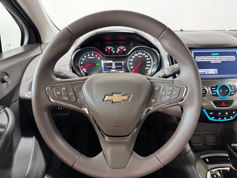 CHEVROLET CRUZE 1.4 TURBO LTZ 16V 2016/2017 SUL SERRA MOTORS CAXIAS DO SUL / Carros no Vale
