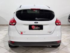FORD FOCUS 2.0 SE PLUS 16V 2015/2016 SUL SERRA MOTORS CAXIAS DO SUL / Carros no Vale