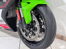 KAWASAKI NINJA ZX-10R ABS 2022/2022 SUL SERRA MOTORS CAXIAS DO SUL / Carros no Vale