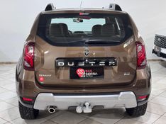RENAULT DUSTER 2.0 DYNAMIQUE 4X4 16V 2015/2016 SUL SERRA MOTORS CAXIAS DO SUL / Carros no Vale