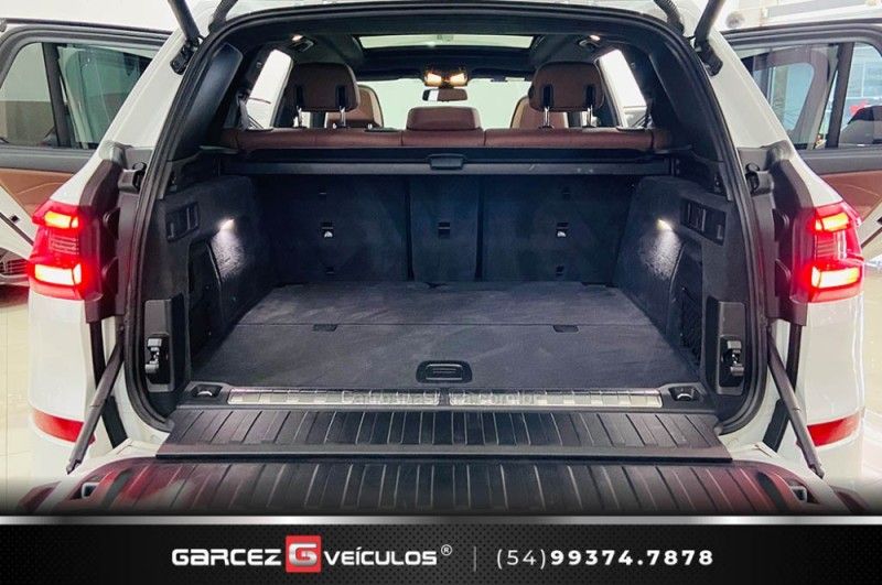 BMW X5 3.0 4×4 45E M SPORT HÍBRIDO 2019/2020 GARCEZ VEÍCULOS BENTO GONÇALVES / Carros no Vale