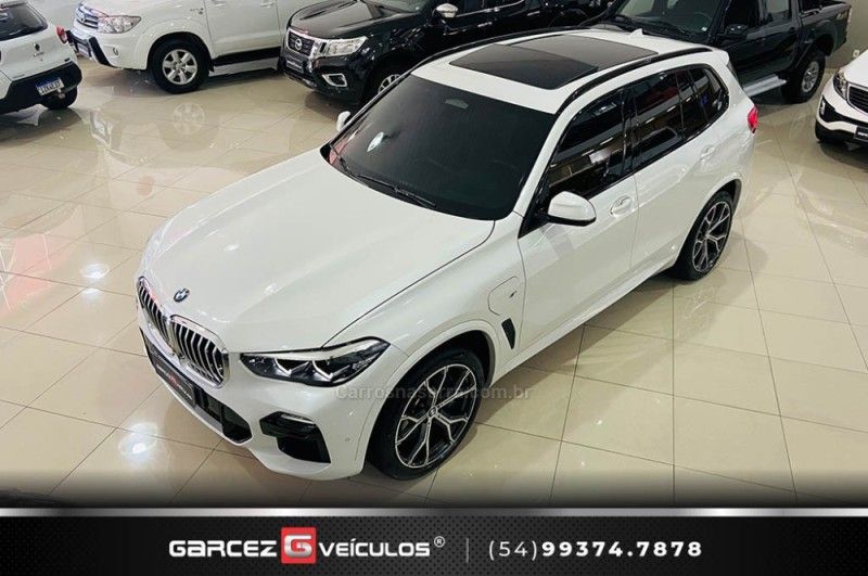 BMW X5 3.0 4×4 45E M SPORT HÍBRIDO 2019/2020 GARCEZ VEÍCULOS BENTO GONÇALVES / Carros no Vale