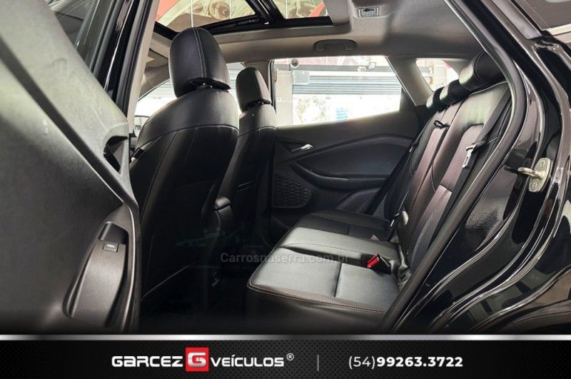 CHEVROLET TRACKER 1.2 12V PREMIER TURBO 2022/2023 GARCEZ VEÍCULOS BENTO GONÇALVES / Carros no Vale