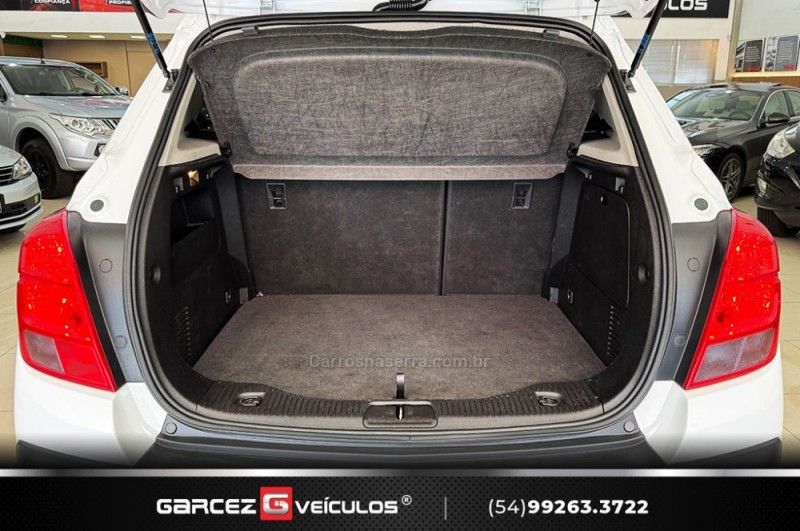 CHEVROLET TRACKER 1.8 MPFI LTZ 4X2 16V 2014/2015 GARCEZ VEÍCULOS BENTO GONÇALVES / Carros no Vale