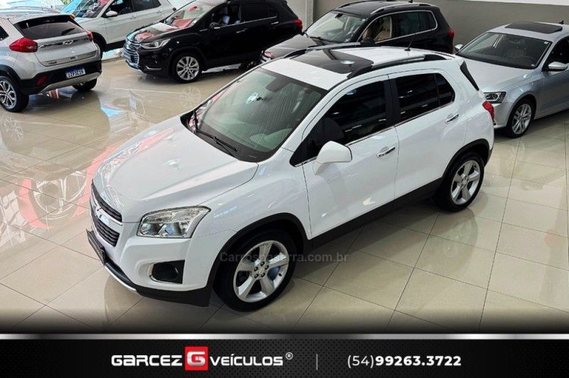 CHEVROLET TRACKER 1.8 MPFI LTZ 4X2 16V 2014/2015 GARCEZ VEÍCULOS BENTO GONÇALVES / Carros no Vale