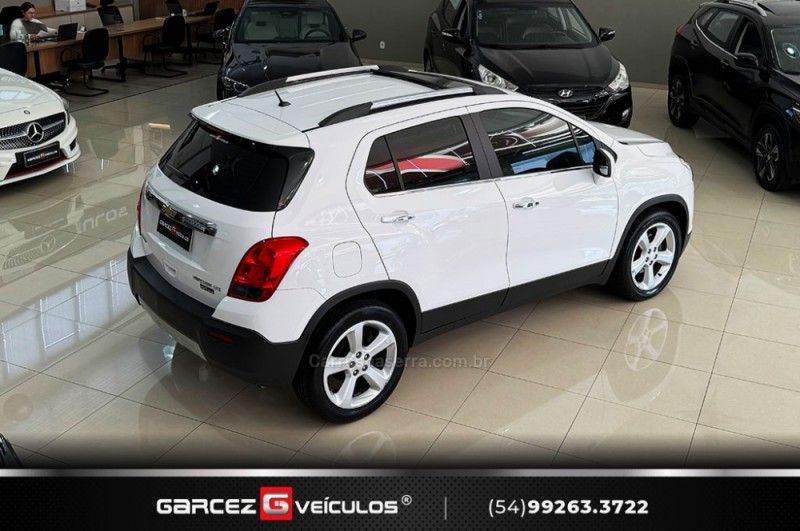 CHEVROLET TRACKER 1.8 MPFI LTZ 4X2 16V 2014/2015 GARCEZ VEÍCULOS BENTO GONÇALVES / Carros no Vale