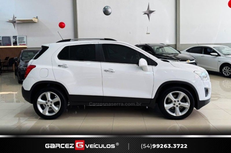 CHEVROLET TRACKER 1.8 MPFI LTZ 4X2 16V 2014/2015 GARCEZ VEÍCULOS BENTO GONÇALVES / Carros no Vale