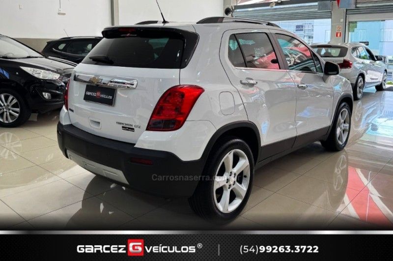 CHEVROLET TRACKER 1.8 MPFI LTZ 4X2 16V 2014/2015 GARCEZ VEÍCULOS BENTO GONÇALVES / Carros no Vale