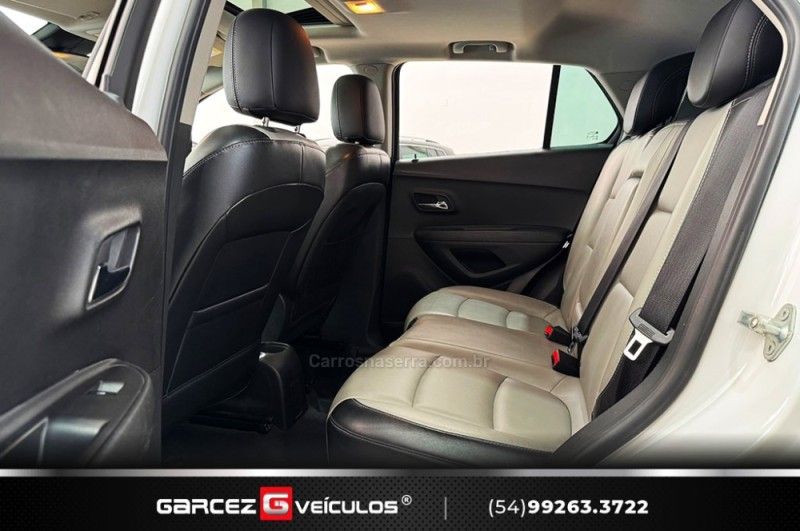 CHEVROLET TRACKER 1.8 MPFI LTZ 4X2 16V 2014/2015 GARCEZ VEÍCULOS BENTO GONÇALVES / Carros no Vale