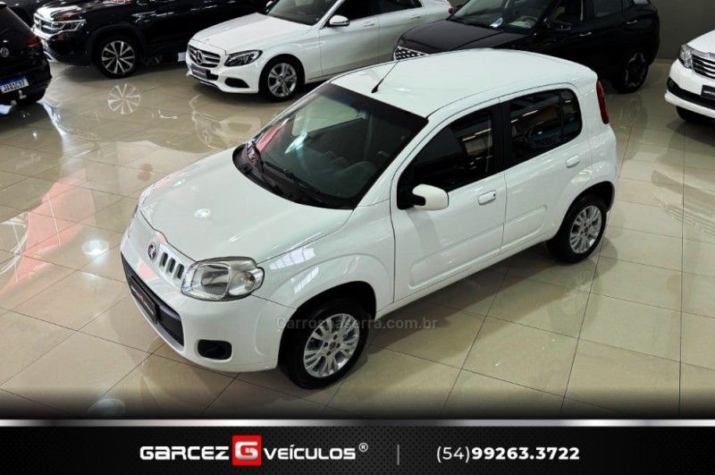FIAT UNO 1.0 EVO VIVACE 8V 2014/2015 GARCEZ VEÍCULOS BENTO GONÇALVES / Carros no Vale