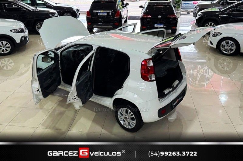 FIAT UNO 1.0 EVO VIVACE 8V 2014/2015 GARCEZ VEÍCULOS BENTO GONÇALVES / Carros no Vale