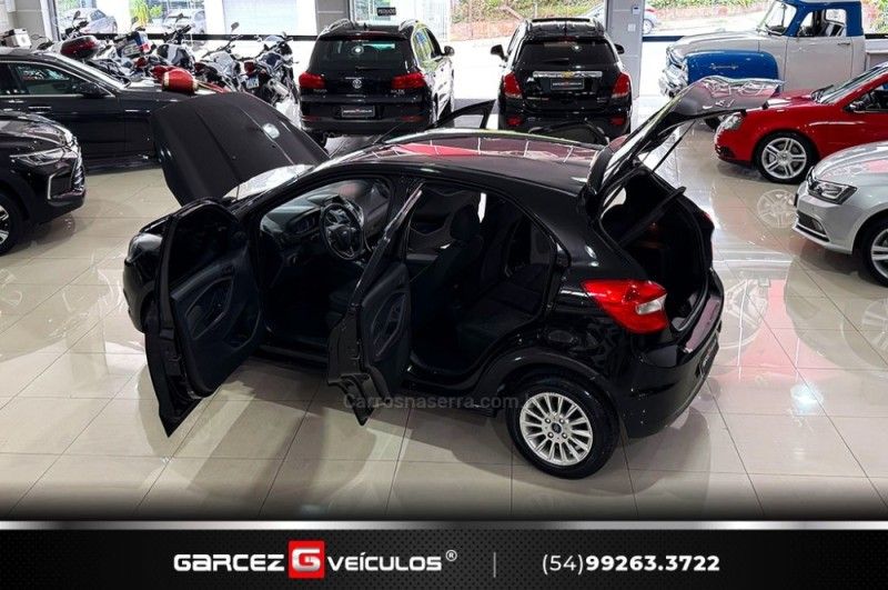 FORD KA 1.0 SE PLUS 12V 2015/2015 GARCEZ VEÍCULOS BENTO GONÇALVES / Carros no Vale