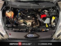 FORD KA 1.0 SE PLUS 12V 2015/2015 GARCEZ VEÍCULOS BENTO GONÇALVES / Carros no Vale