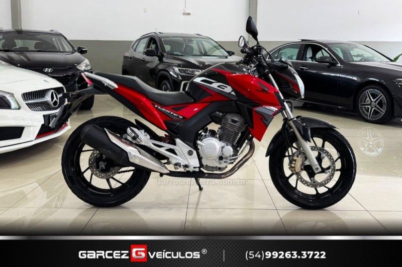 Honda Motos CB 250F TWISTER CBS 2019/2019 GARCEZ VEÍCULOS BENTO GONÇALVES / Carros no Vale