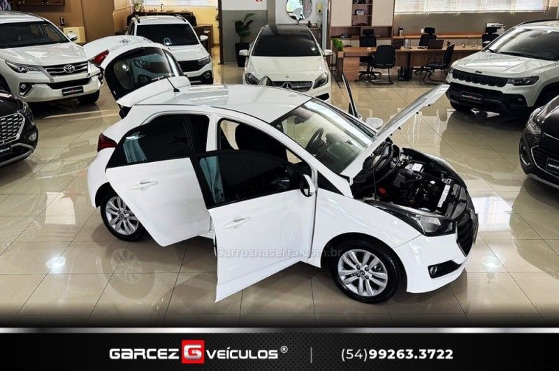 HYUNDAI HB20 1.0 COMFORT STYLE 12V 2015/2016 GARCEZ VEÍCULOS BENTO GONÇALVES / Carros no Vale