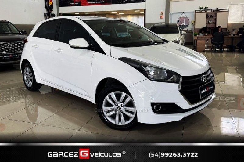 HYUNDAI HB20 1.0 COMFORT STYLE 12V 2015/2016 GARCEZ VEÍCULOS BENTO GONÇALVES / Carros no Vale