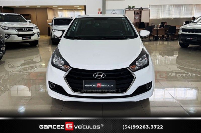 HYUNDAI HB20 1.0 COMFORT STYLE 12V 2015/2016 GARCEZ VEÍCULOS BENTO GONÇALVES / Carros no Vale