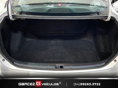 TOYOTA COROLLA 2.0 XRS 16V 2013/2014 GARCEZ VEÍCULOS BENTO GONÇALVES / Carros no Vale