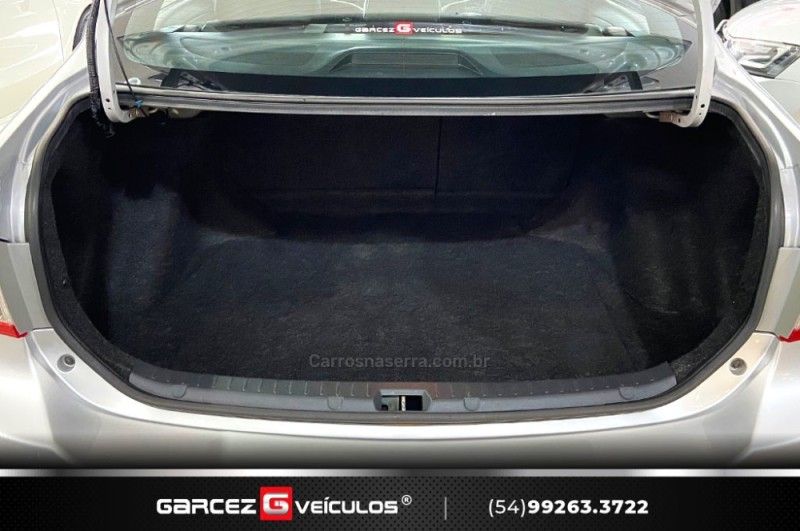 TOYOTA COROLLA 2.0 XRS 16V 2013/2014 GARCEZ VEÍCULOS BENTO GONÇALVES / Carros no Vale