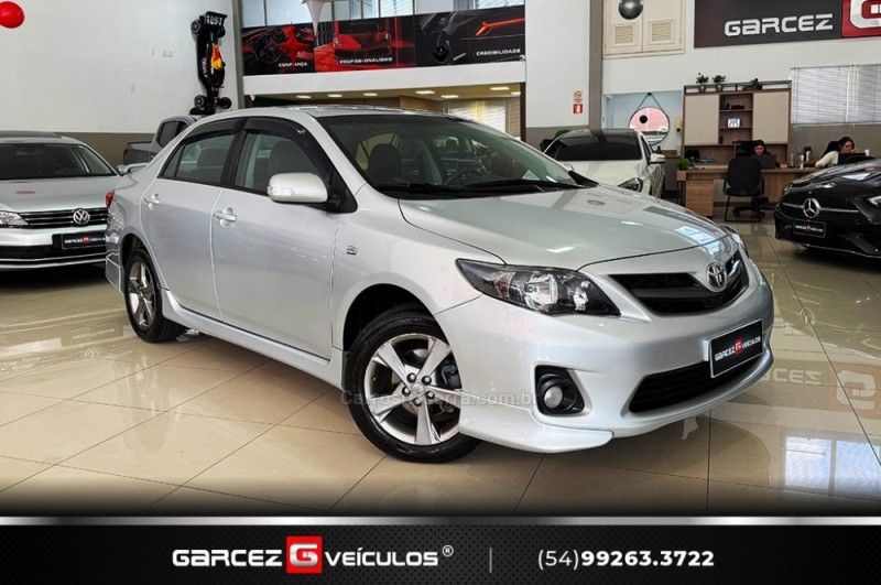 TOYOTA COROLLA 2.0 XRS 16V 2013/2014 GARCEZ VEÍCULOS BENTO GONÇALVES / Carros no Vale