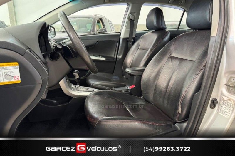 TOYOTA COROLLA 2.0 XRS 16V 2013/2014 GARCEZ VEÍCULOS BENTO GONÇALVES / Carros no Vale