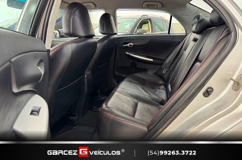 TOYOTA COROLLA 2.0 XRS 16V 2013/2014 GARCEZ VEÍCULOS BENTO GONÇALVES / Carros no Vale