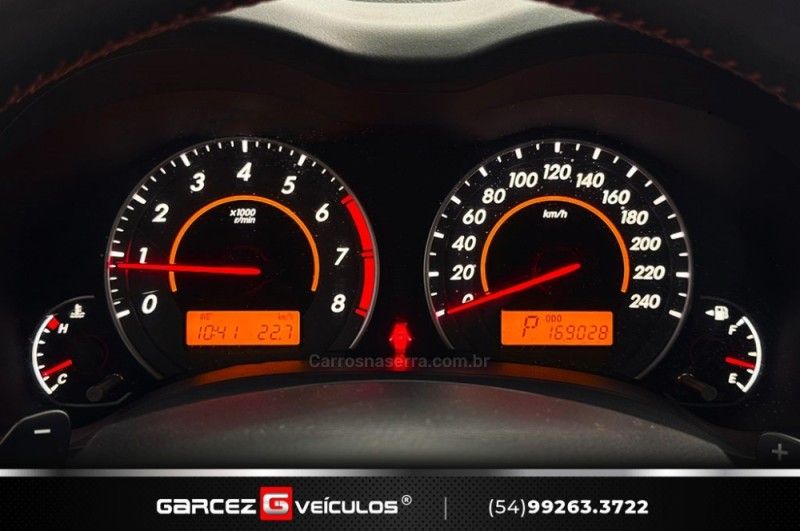 TOYOTA COROLLA 2.0 XRS 16V 2013/2014 GARCEZ VEÍCULOS BENTO GONÇALVES / Carros no Vale