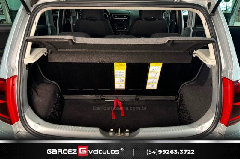 VOLKSWAGEN CROSSFOX 1.6 MI 8V AUTOMATIZADO 2013/2013 GARCEZ VEÍCULOS BENTO GONÇALVES / Carros no Vale
