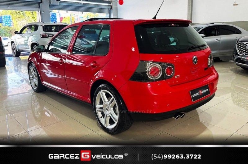 VOLKSWAGEN GOLF 1.8 MI GTI 20V 193CV TURBO 2008/2009 GARCEZ VEÍCULOS BENTO GONÇALVES / Carros no Vale