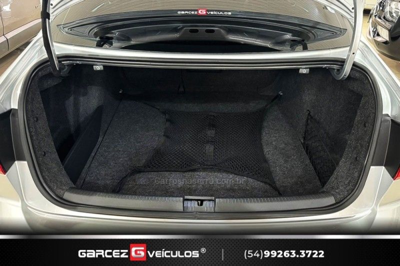 VOLKSWAGEN JETTA 2.0 TSI HIGHLINE 211CV TIPTRONIC 2015/2016 GARCEZ VEÍCULOS BENTO GONÇALVES / Carros no Vale