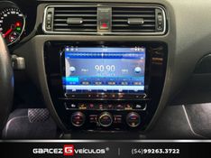 VOLKSWAGEN JETTA 2.0 TSI HIGHLINE 211CV TIPTRONIC 2015/2016 GARCEZ VEÍCULOS BENTO GONÇALVES / Carros no Vale