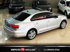 VOLKSWAGEN JETTA 2.0 TSI HIGHLINE 211CV TIPTRONIC 2015/2016 GARCEZ VEÍCULOS BENTO GONÇALVES / Carros no Vale