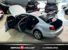 VOLKSWAGEN JETTA 2.0 TSI HIGHLINE 211CV TIPTRONIC 2015/2016 GARCEZ VEÍCULOS BENTO GONÇALVES / Carros no Vale