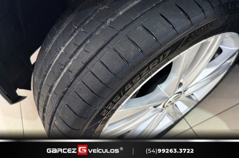 VOLKSWAGEN JETTA 2.0 TSI HIGHLINE 211CV TIPTRONIC 2015/2016 GARCEZ VEÍCULOS BENTO GONÇALVES / Carros no Vale