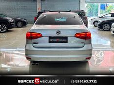 VOLKSWAGEN JETTA 2.0 TSI HIGHLINE 211CV TIPTRONIC 2015/2016 GARCEZ VEÍCULOS BENTO GONÇALVES / Carros no Vale