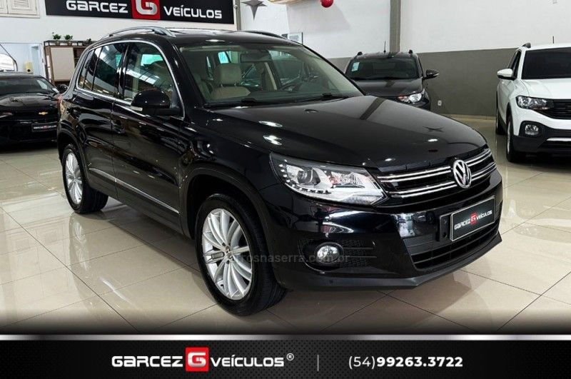 VOLKSWAGEN TIGUAN 2.0 TSI 16V TURBO TIPTRONIC 2013/2013 GARCEZ VEÍCULOS BENTO GONÇALVES / Carros no Vale