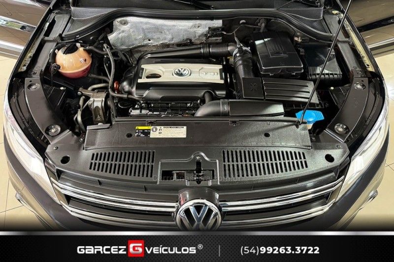 VOLKSWAGEN TIGUAN 2.0 TSI 16V TURBO TIPTRONIC 2013/2013 GARCEZ VEÍCULOS BENTO GONÇALVES / Carros no Vale