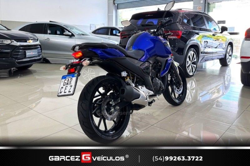 YAMAHA FAZER 150 FZ15 2022/2023 GARCEZ VEÍCULOS BENTO GONÇALVES / Carros no Vale