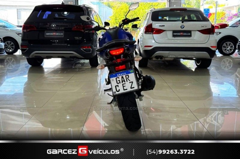 YAMAHA FAZER 150 FZ15 2022/2023 GARCEZ VEÍCULOS BENTO GONÇALVES / Carros no Vale