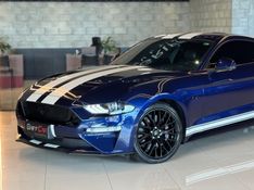 FORD MUSTANG 5.0 GT PREMIUM COUPÉ V8 32V 2017/2018 GRIFFCAR MULTIMARCAS DOIS IRMÃOS / Carros no Vale