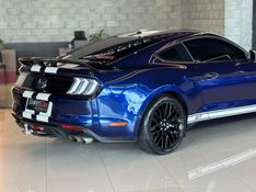 FORD MUSTANG 5.0 GT PREMIUM COUPÉ V8 32V 2017/2018 GRIFFCAR MULTIMARCAS DOIS IRMÃOS / Carros no Vale