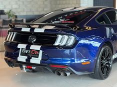 FORD MUSTANG 5.0 GT PREMIUM COUPÉ V8 32V 2017/2018 GRIFFCAR MULTIMARCAS DOIS IRMÃOS / Carros no Vale