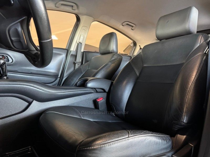 HONDA HR-V 1.8 16V EX 2017/2017 GRIFFCAR MULTIMARCAS DOIS IRMÃOS / Carros no Vale