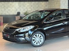 KIA CERATO 1.6 SX3 16V 2013/2014 GRIFFCAR MULTIMARCAS DOIS IRMÃOS / Carros no Vale