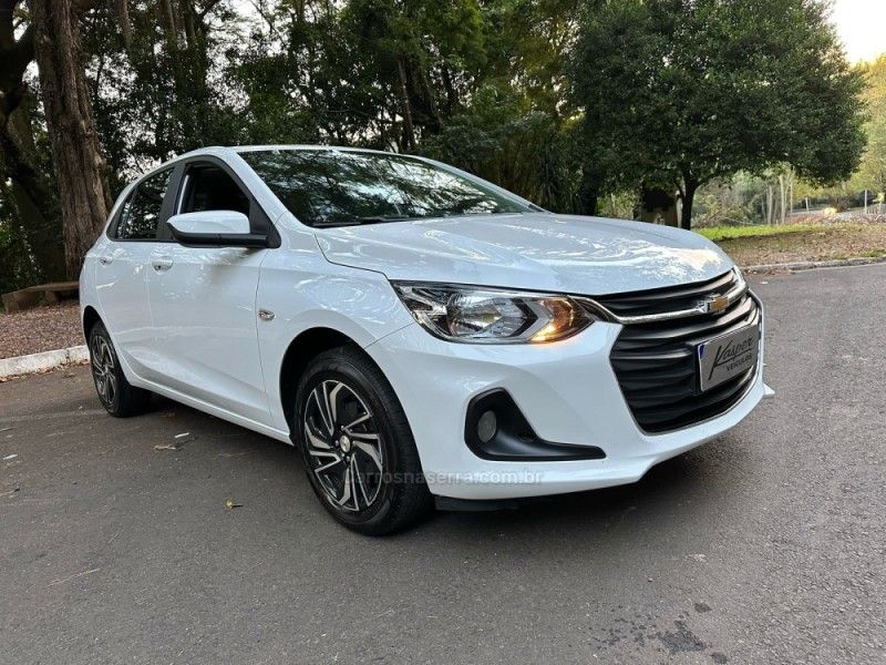CHEVROLET ONIX 1.0 LT 12V 2023/2024 KASPER VEÍCULOS DOIS IRMÃOS / Carros no Vale