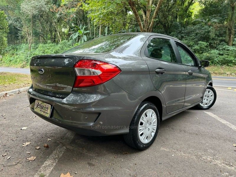 FORD KA 1.5 SE PLUS SEDAN 2019/2019 KASPER VEÍCULOS DOIS IRMÃOS / Carros no Vale