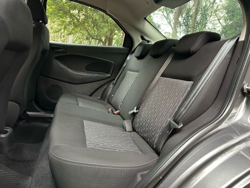 FORD KA 1.5 SE PLUS SEDAN 2019/2019 KASPER VEÍCULOS DOIS IRMÃOS / Carros no Vale