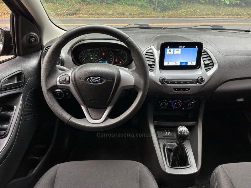 FORD KA 1.5 SE PLUS SEDAN 2019/2019 KASPER VEÍCULOS DOIS IRMÃOS / Carros no Vale